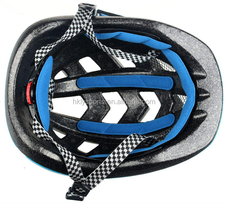 शेंगताओ उच्च गुणवत्ता ST500 18 वेंट कार्टून पैटर्न बैलेंस बाइक हेड प्रोटेक्शन किड्स हेलमेट