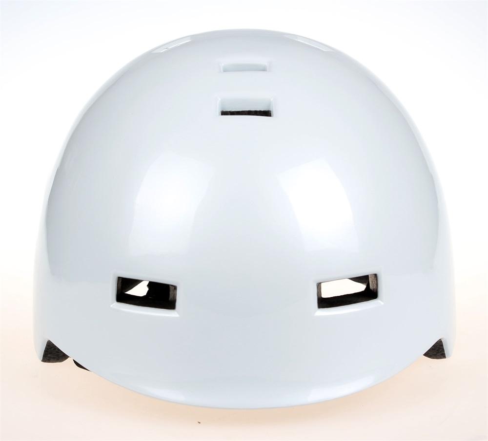 स्केटबोर्ड साइकिल के लिए एडजस्टेबल पीसी शेल इन-मोल्ड स्केट हेलमेट